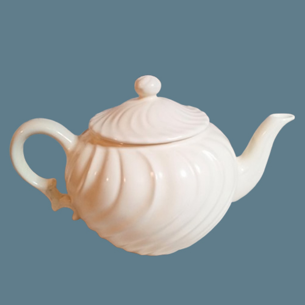 Vintage Franciscan Pottery Ware White Coronado Swirl Ribbed Teapot USA 1938-1939